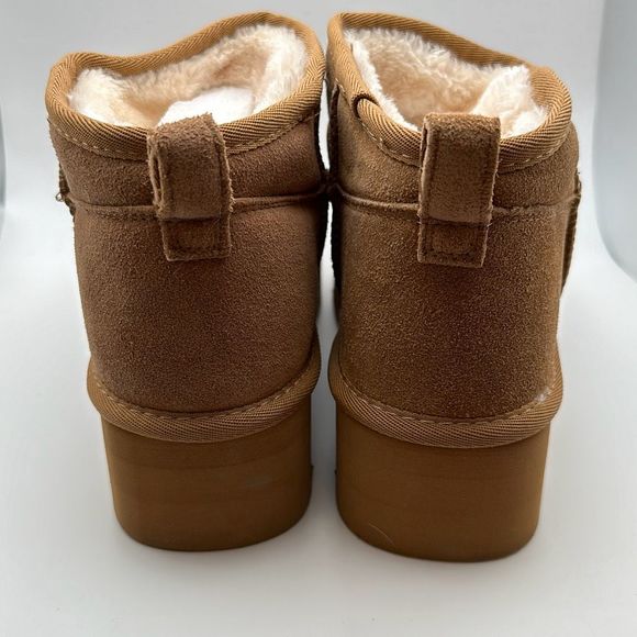 CUSHIONAIRE Women's Genuine Suede pull on platform boot +Memory Foam 8 CHESTNUT - Picture 4 of 7